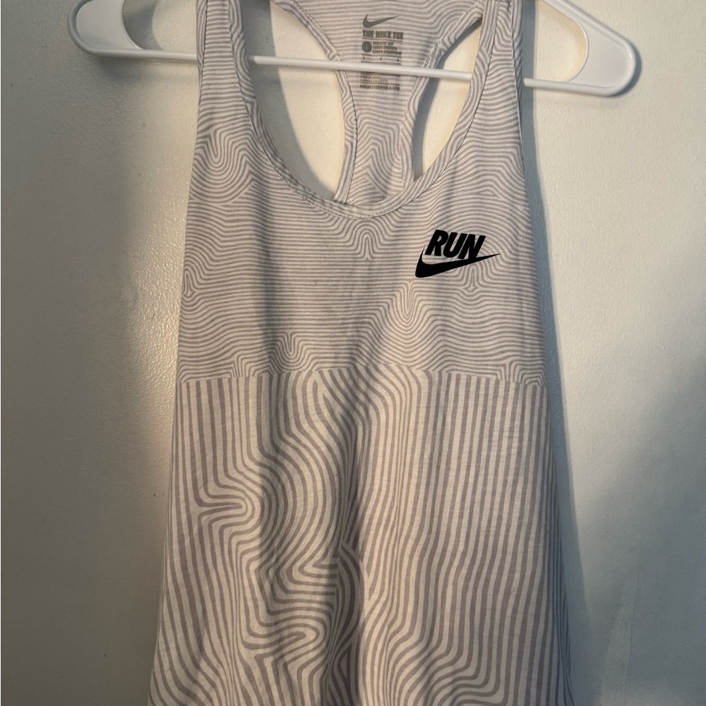 Nike White and Gray Ribbed Sleeveless Tank Top